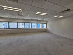 111 Somerset (D9), Office #498040211